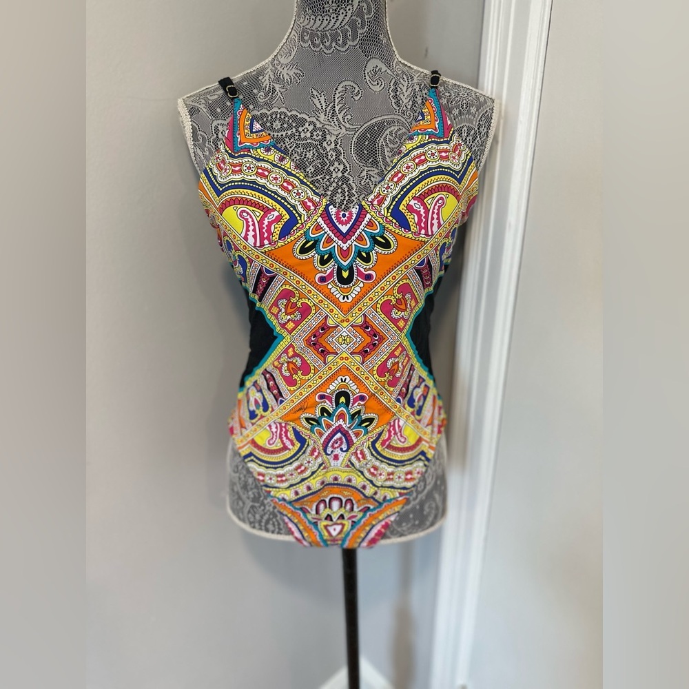 NWT Trina Turk One Piece Paisley Swimsuit Sz:14 Nepal Over The Shoulder Maillot.